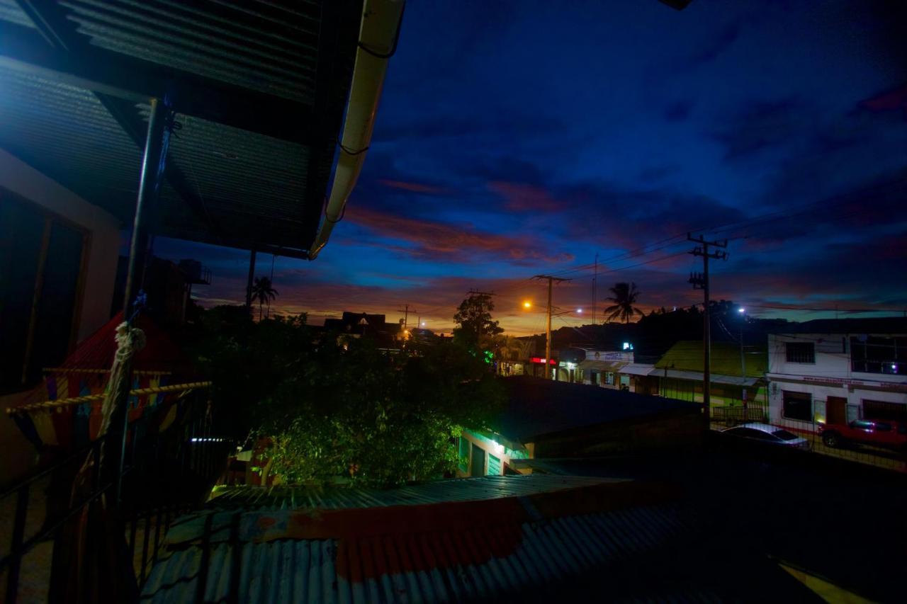 Hostal Los Chamos San Juan del Sur Extérieur photo