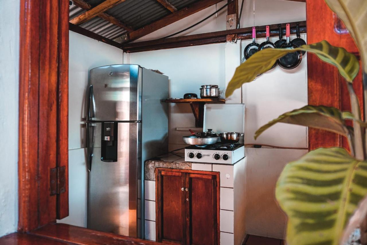 Hostal Los Chamos San Juan del Sur Extérieur photo