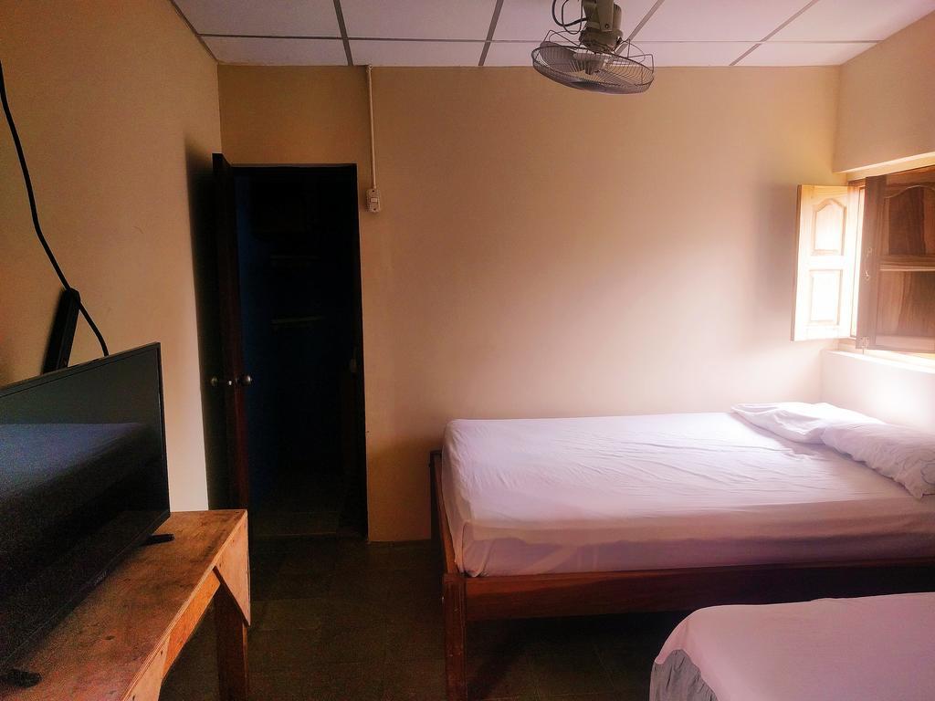 Hostal Los Chamos San Juan del Sur Extérieur photo